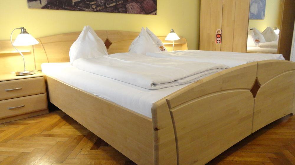 Pension Lehrerhaus Wina Bagian luar foto